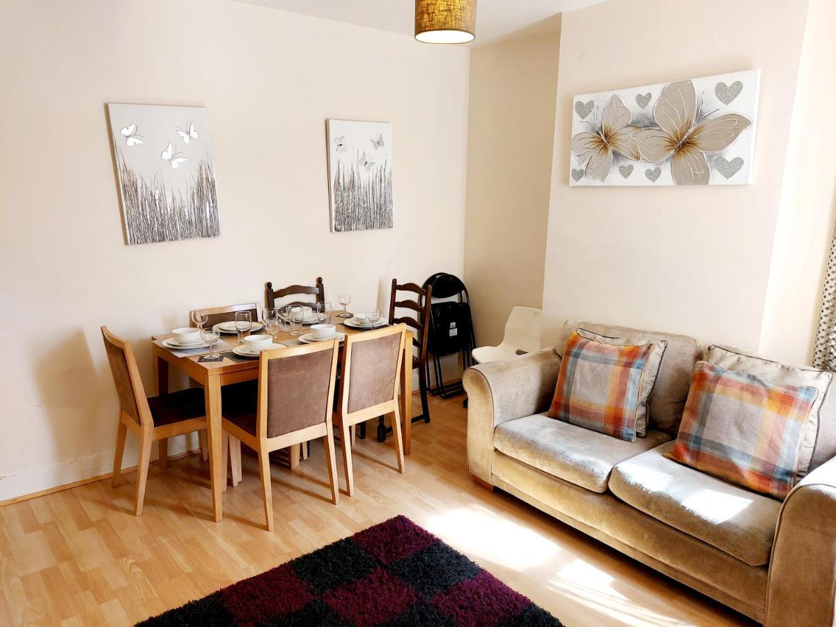 Cedar Villa - Perfect For Longer Stays Chatham  Exteriör bild