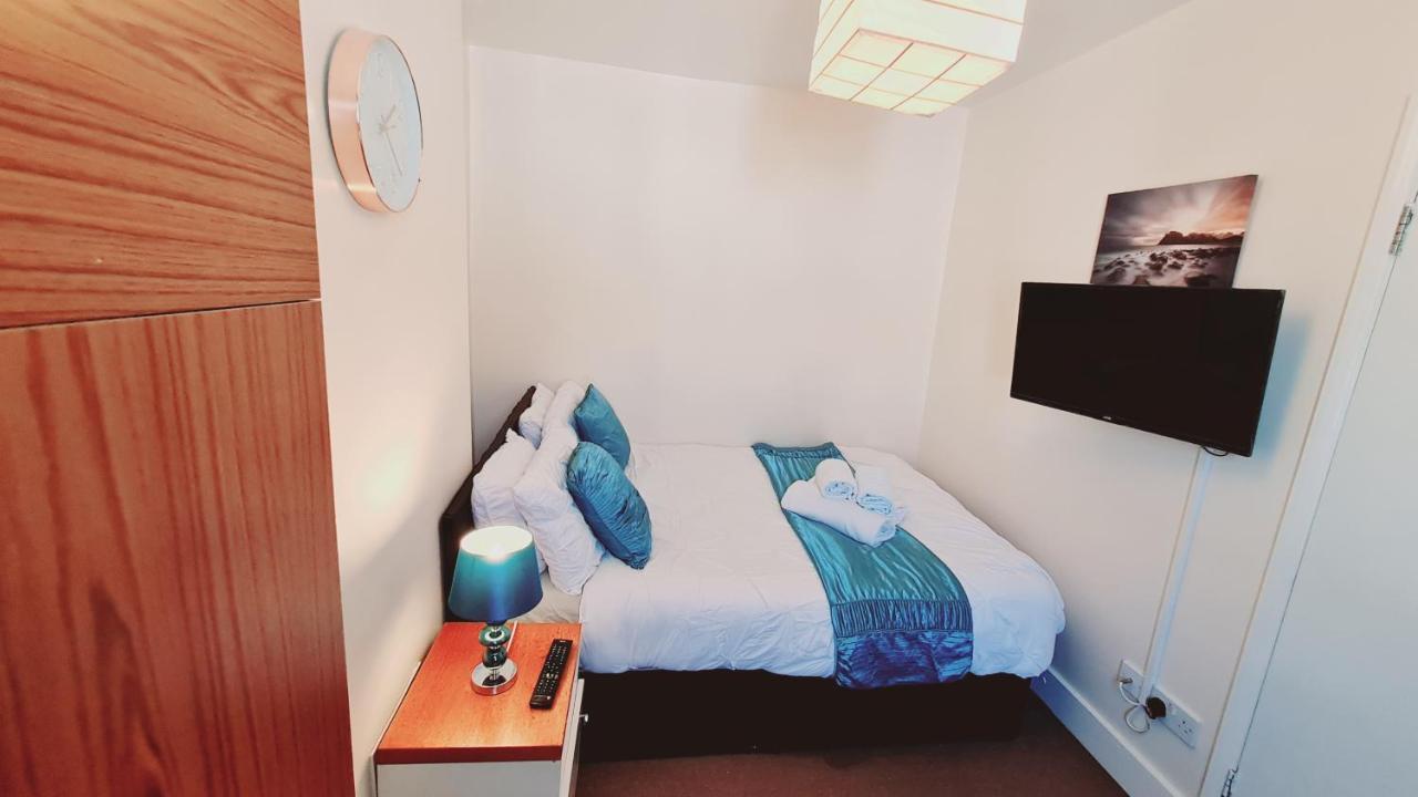 Cedar Villa - Perfect For Longer Stays Chatham  Exteriör bild